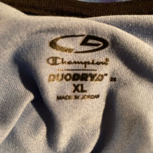 Champion Camo Pullover Athletic Shirt Women’s Size XL - Picture 9 of 11